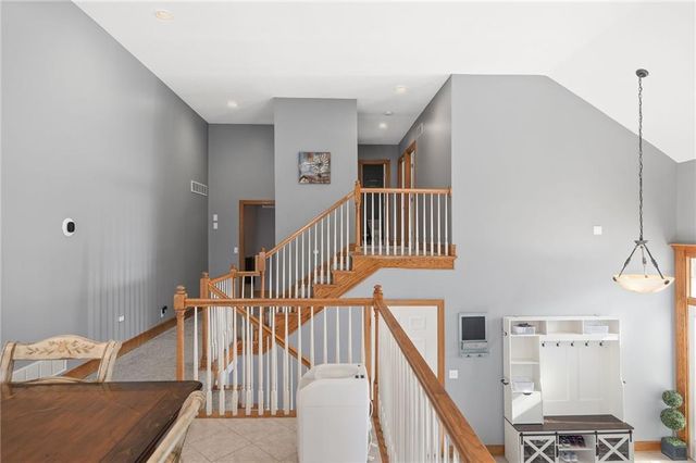 18209 Rollins Drive, Smithville, MO 64089