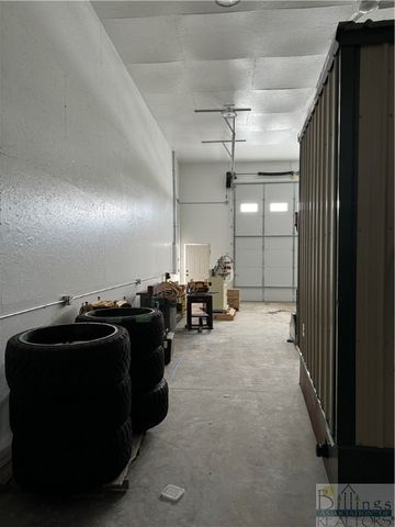 847 West Toy Storage street, Billings, MT 59106