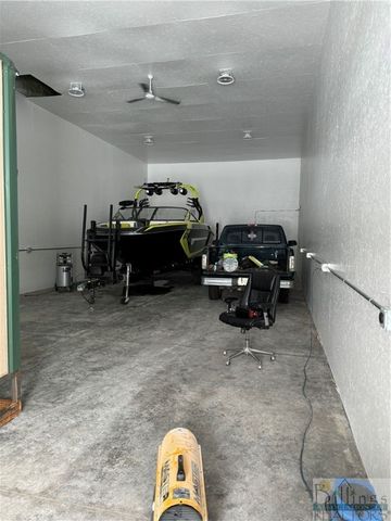 847 West Toy Storage street, Billings, MT 59106