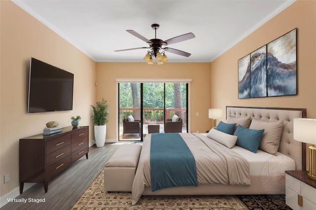 148 Sugarberry Circle, Houston, TX 77024