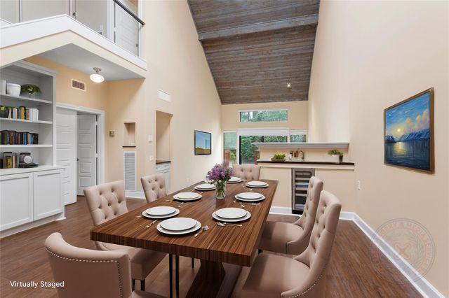 148 Sugarberry Circle, Houston, TX 77024