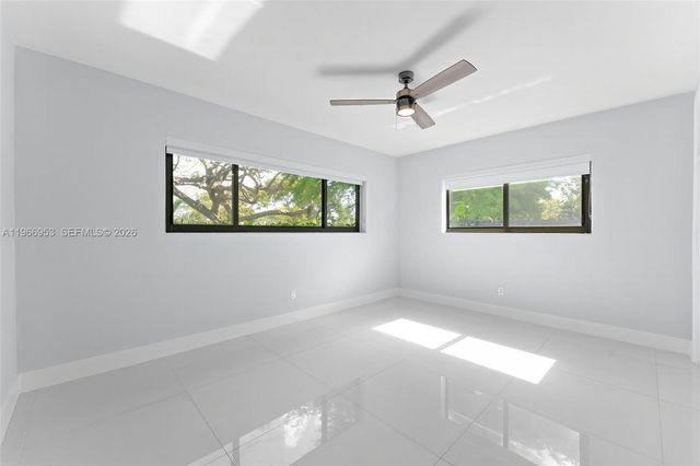 1998 NE 180th St, North Miami Beach, FL 33162