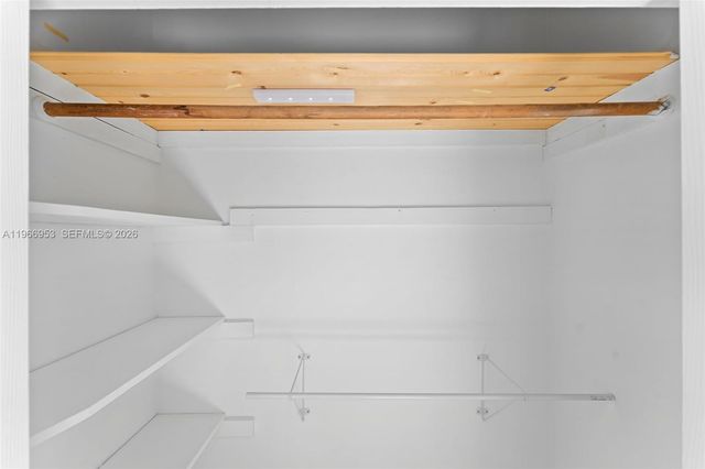 1998 NE 180th St, North Miami Beach, FL 33162