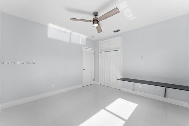 1998 NE 180th St, North Miami Beach, FL 33162