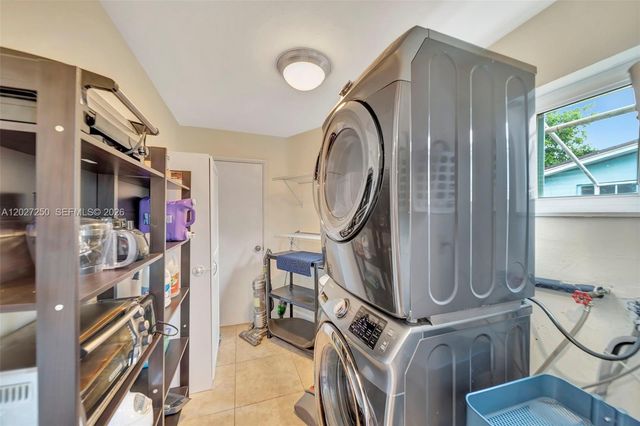 1501 SW 35th Terrace, Fort Lauderdale, FL 33312