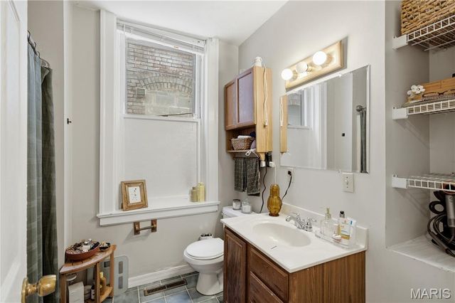 4334 Lindell Boulevard, St Louis, MO 63108