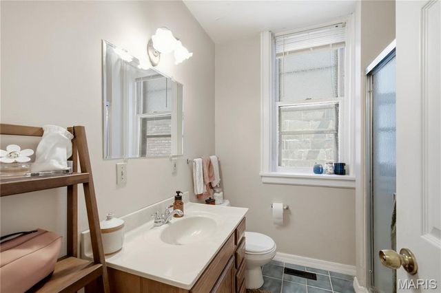 4334 Lindell Boulevard, St Louis, MO 63108