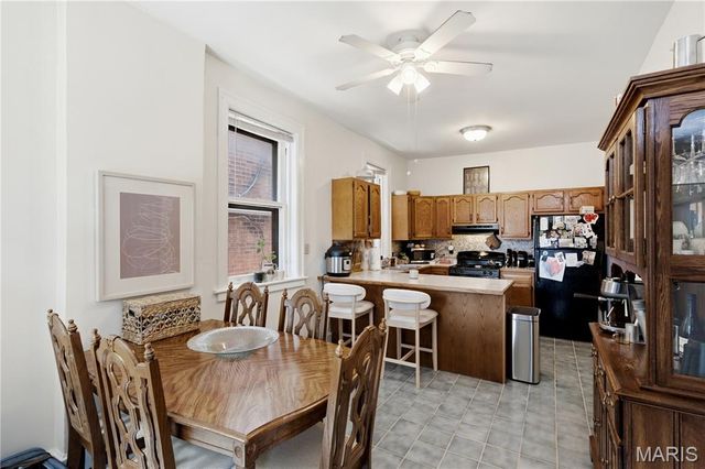 4334 Lindell Boulevard, St Louis, MO 63108