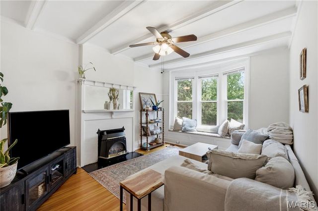 4334 Lindell Boulevard, St Louis, MO 63108
