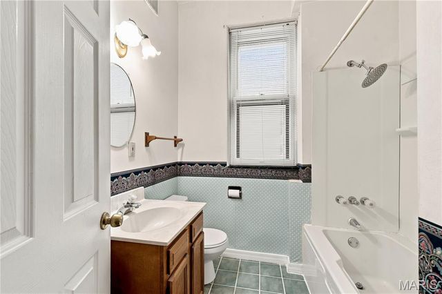 4334 Lindell Boulevard, St Louis, MO 63108