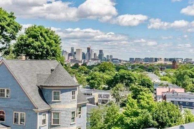 19 Peverell Street 3, Boston, MA 02127