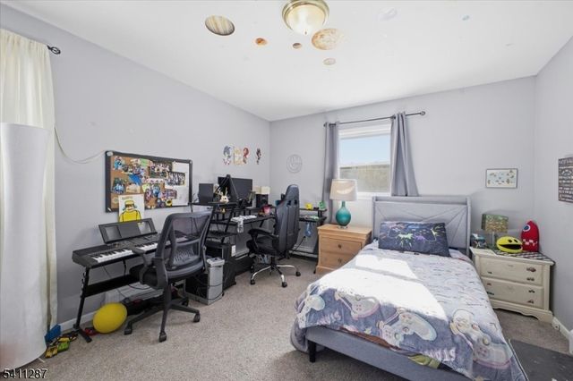 50 Livingston Ave, New Providence Boro, NJ 07974