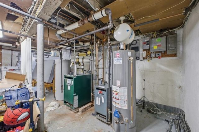 50 Livingston Ave, New Providence Boro, NJ 07974