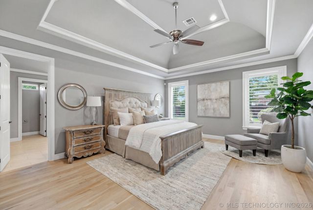 8008 S Galveston Court, Tulsa, OK 74132