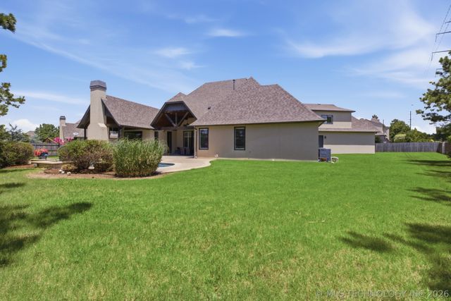 8008 S Galveston Court, Tulsa, OK 74132