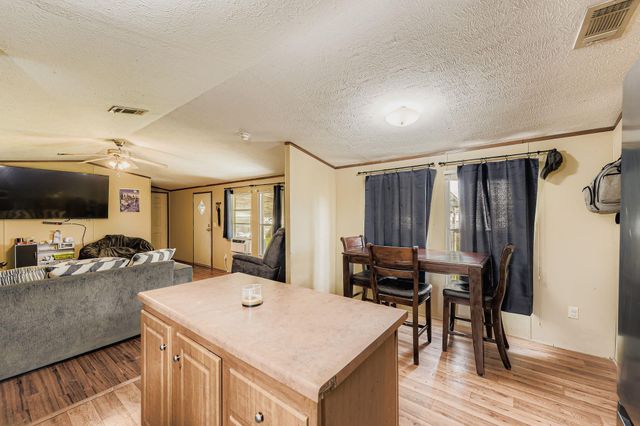 1043 County Road 3548, Cleveland, TX 77327