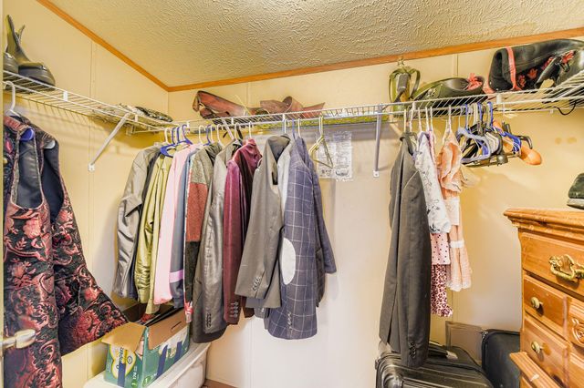 1043 County Road 3548, Cleveland, TX 77327