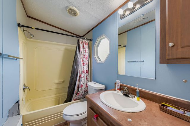 1043 County Road 3548, Cleveland, TX 77327