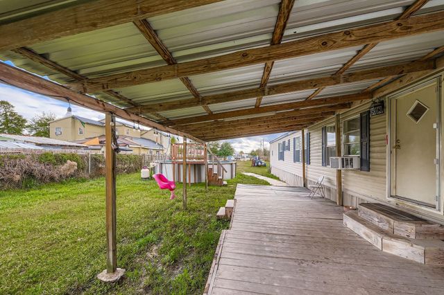 1043 County Road 3548, Cleveland, TX 77327