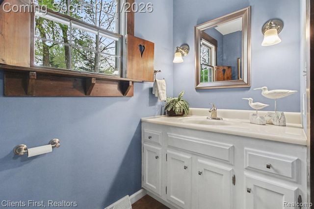 259 Wing Court, Northville, MI 48167