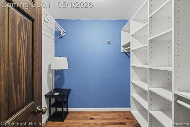 259 Wing Court, Northville, MI 48167