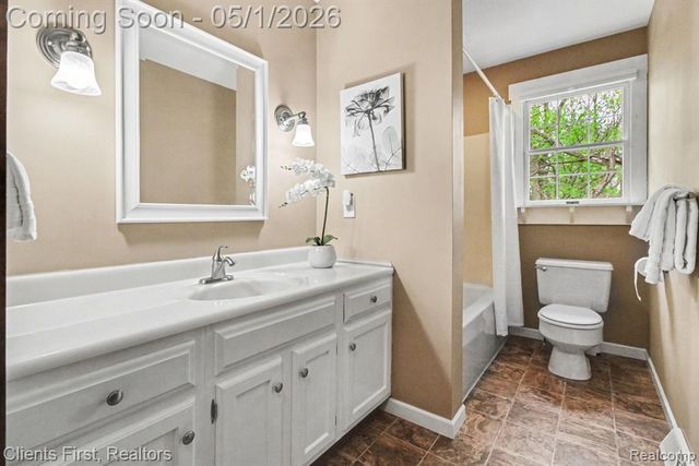 259 Wing Court, Northville, MI 48167