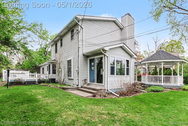 259 Wing Court, Northville, MI 48167