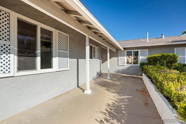 11942 Lomica, San Diego, CA 92128