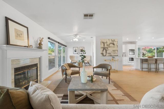 11942 Lomica, San Diego, CA 92128