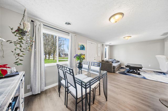 2927 Lancaster Kirkersville Road NW, Lancaster, OH 43130