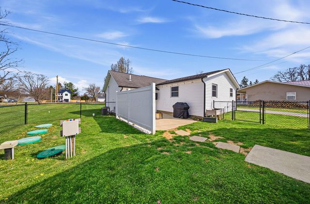 2927 Lancaster Kirkersville Road NW, Lancaster, OH 43130