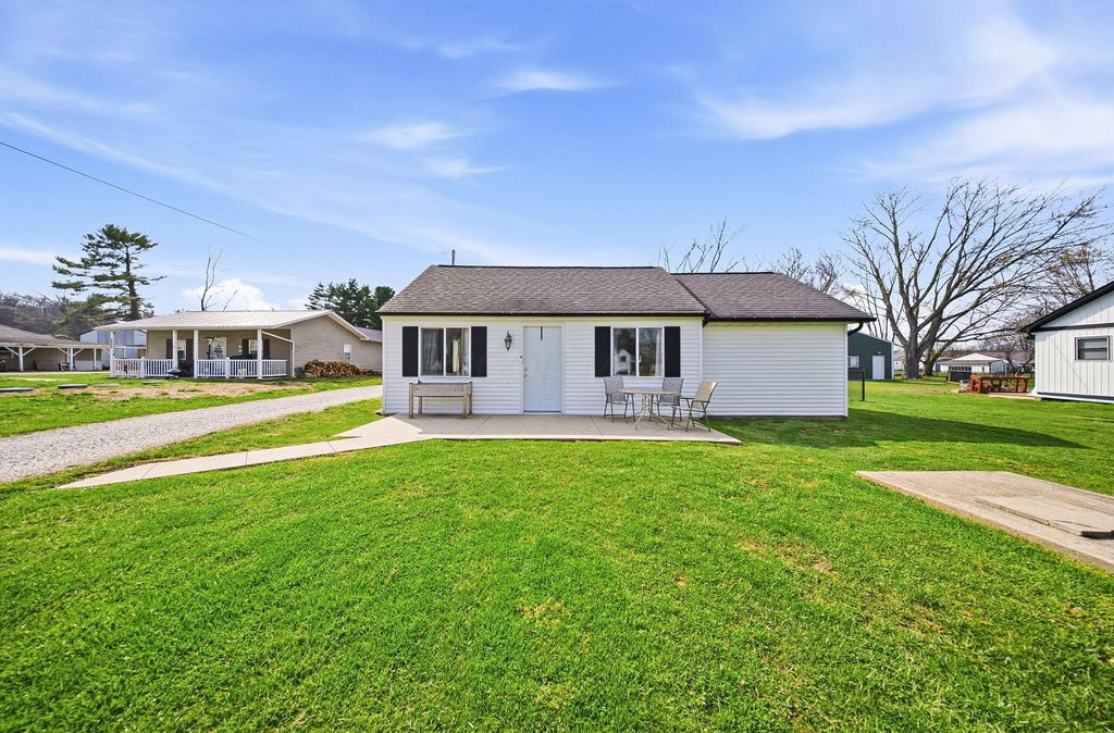 2927 Lancaster Kirkersville Road NW, Lancaster, OH 43130