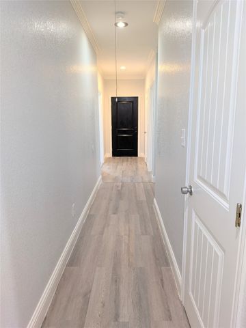 608 Holcomb Road, Dallas, TX 75217