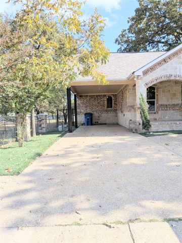 608 Holcomb Road, Dallas, TX 75217