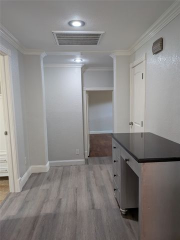 608 Holcomb Road, Dallas, TX 75217