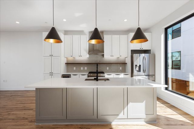 2107 N Garrett Avenue 103, Dallas, TX 75206