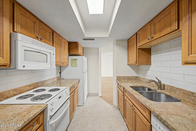 5233 N 78TH Street, Scottsdale, AZ 85250