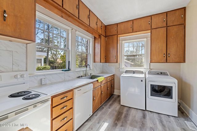 1004 E Mulberry Street, Goldsboro, NC 27530