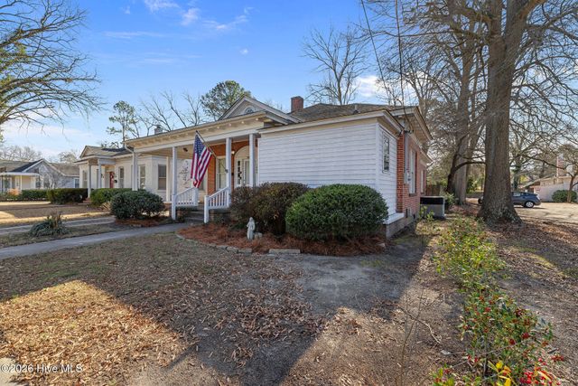 1004 E Mulberry Street, Goldsboro, NC 27530