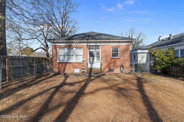 1004 E Mulberry Street, Goldsboro, NC 27530