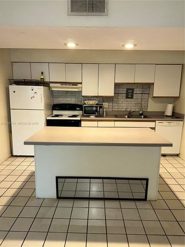 4055 W Mcnab Road H309, Pompano Beach, FL 33069