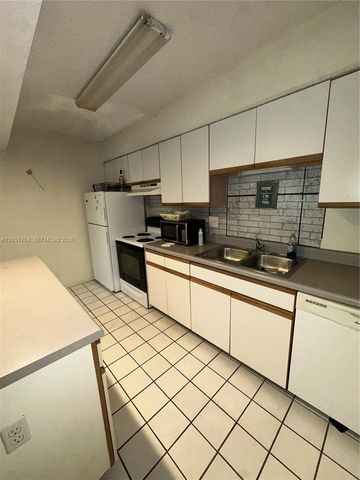 4055 W Mcnab Road H309, Pompano Beach, FL 33069