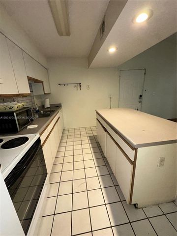 4055 W Mcnab Road H309, Pompano Beach, FL 33069