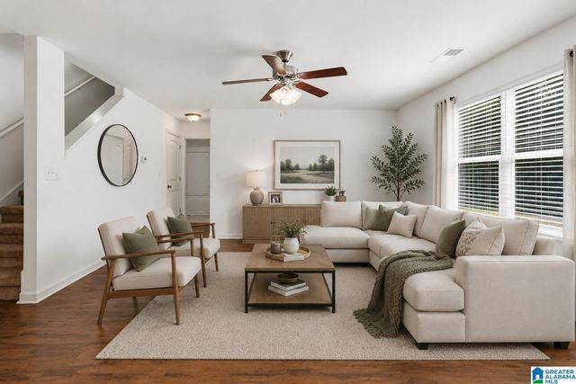 852 HUNTINGTON TRACE, Chelsea, AL 35043