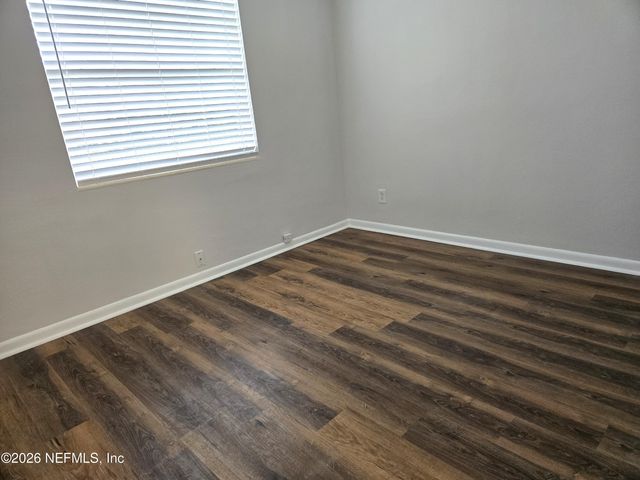 2918 RED OAK Drive, Jacksonville, FL 32277