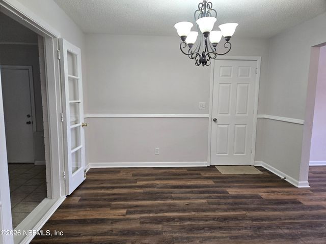 2918 RED OAK Drive, Jacksonville, FL 32277