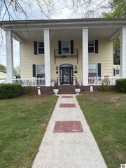 59 Aspen, Calvert City, KY 42029