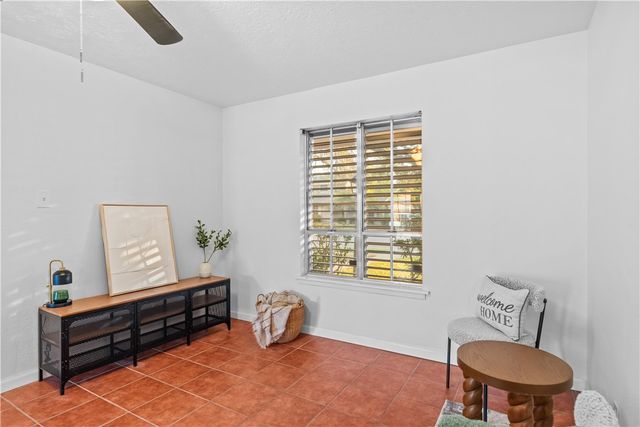 225 Pecos St, Portland, TX 78374