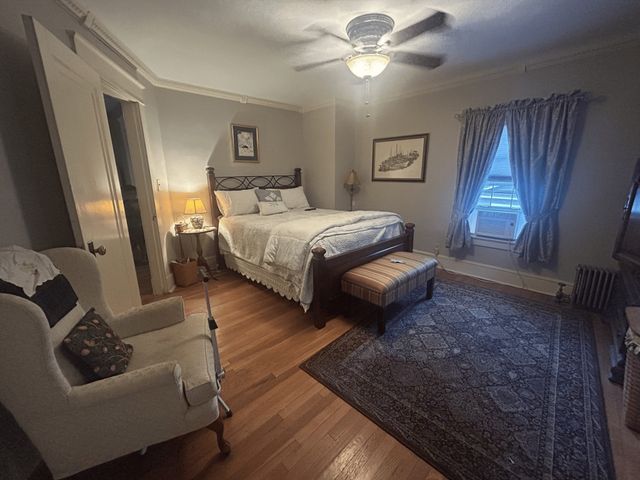 142 Springfield St, Springfield, MA 01107