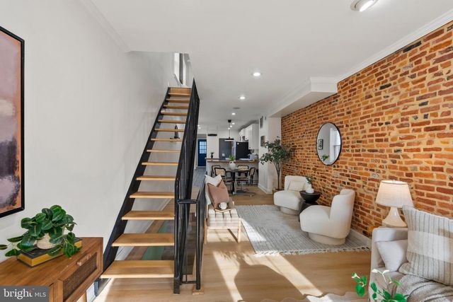 817 S KENWOOD AVE, Baltimore, MD 21224